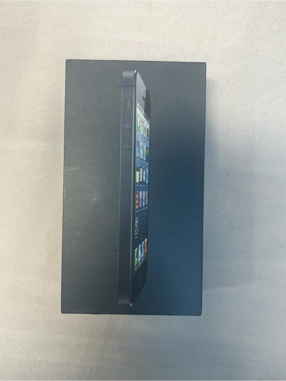 Apple iPhone 5 16GB Black/Slate A1429 w/ Original Box - Excellent Condition
